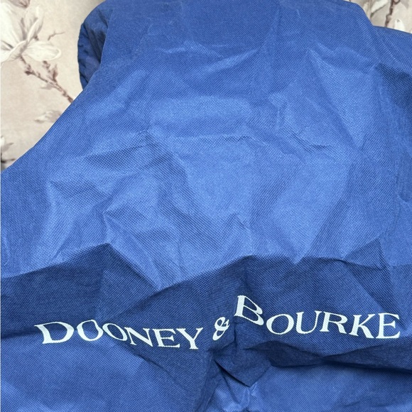 New without tags. Dooney and Bourke large Gretta Backpack and wallet - Picture 6 of 6